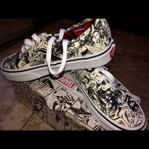 Marvel vans BRAND NEW